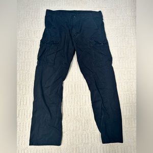 Levis Black Cargo Pants